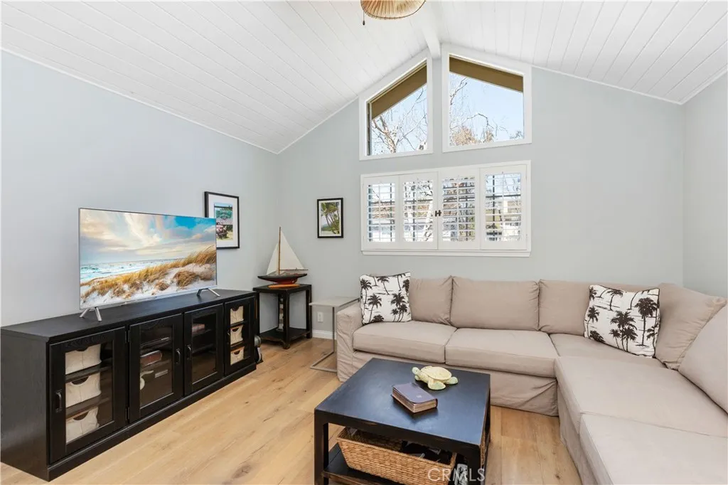 451 Medford Court # 103