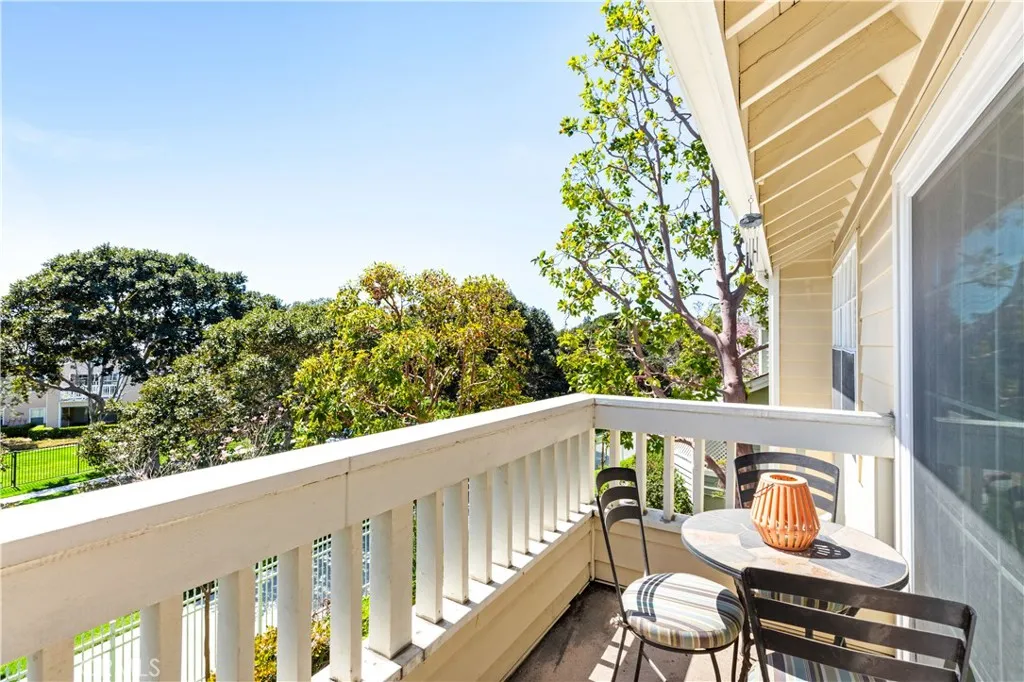 451 Medford Court # 103