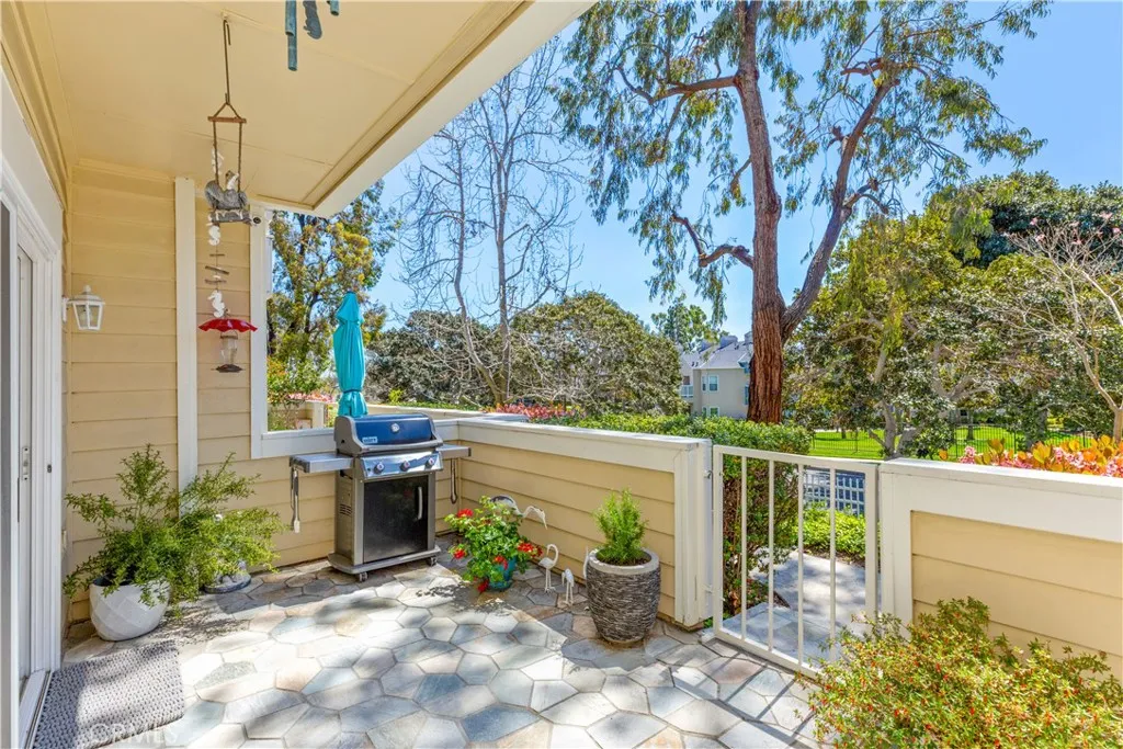 451 Medford Court # 103