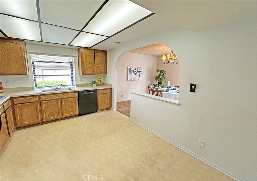 8098 Catherine Avenue 24