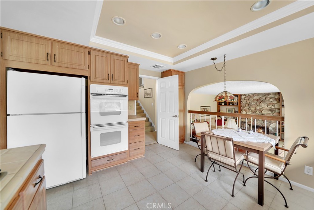 8732 Cliffside Drive
