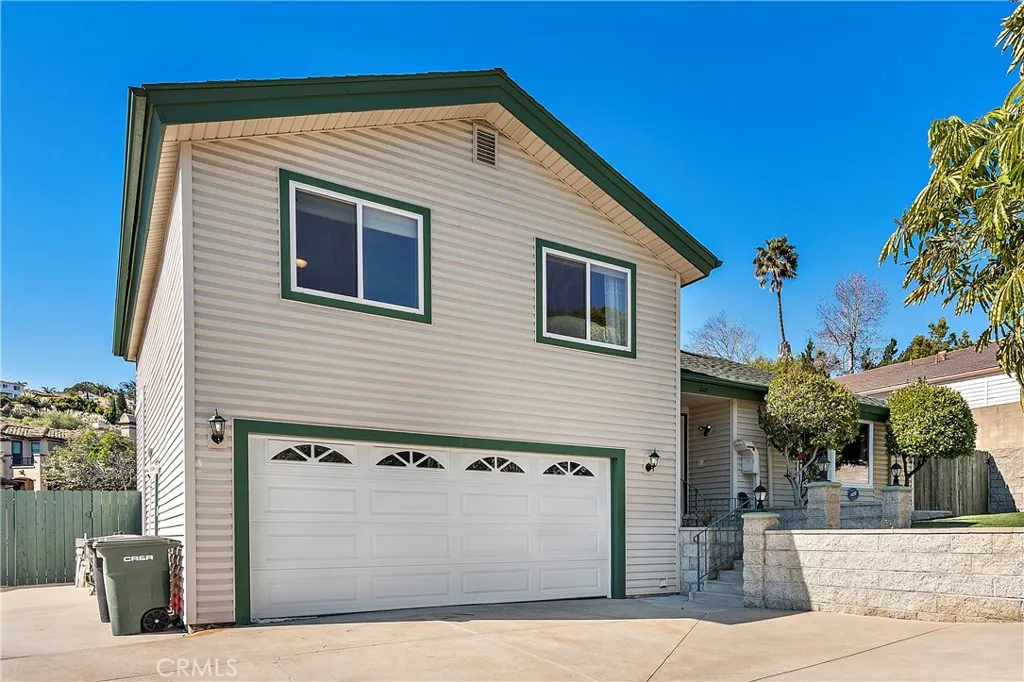 33421 Ocean Hill Drive