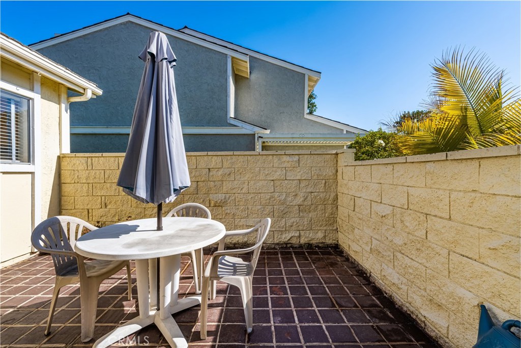 33106 Tradewind Court