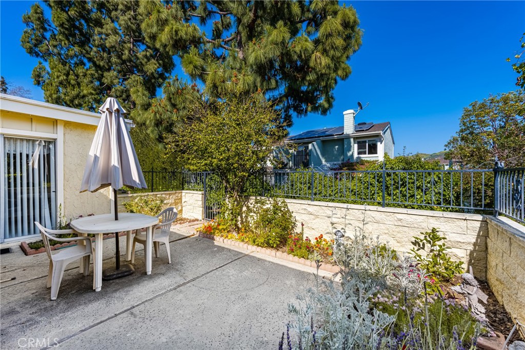 33106 Tradewind Court