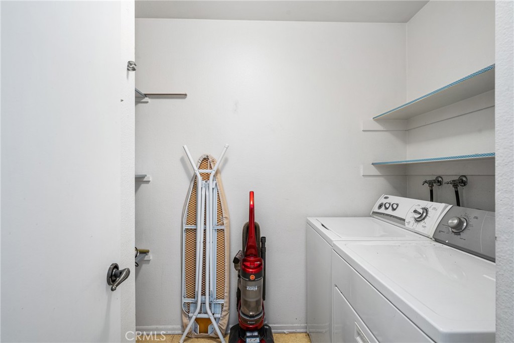 33106 Tradewind Court