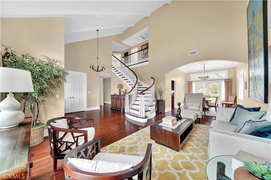 7107 E Breighton Circle