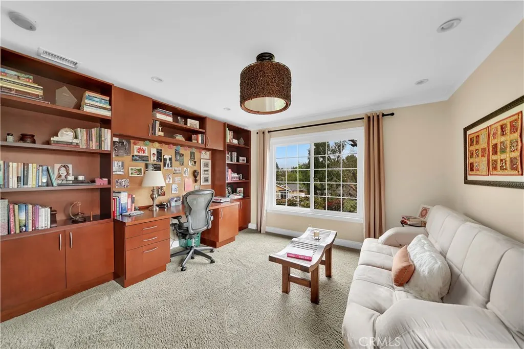 7107 E Breighton Circle