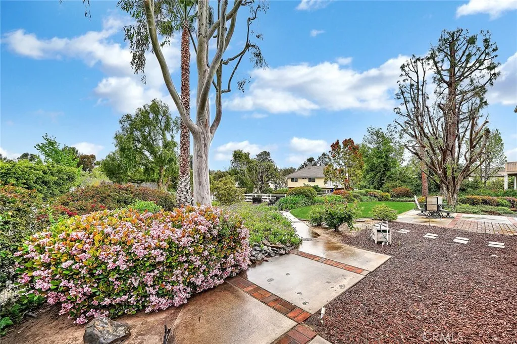 7107 E Breighton Circle