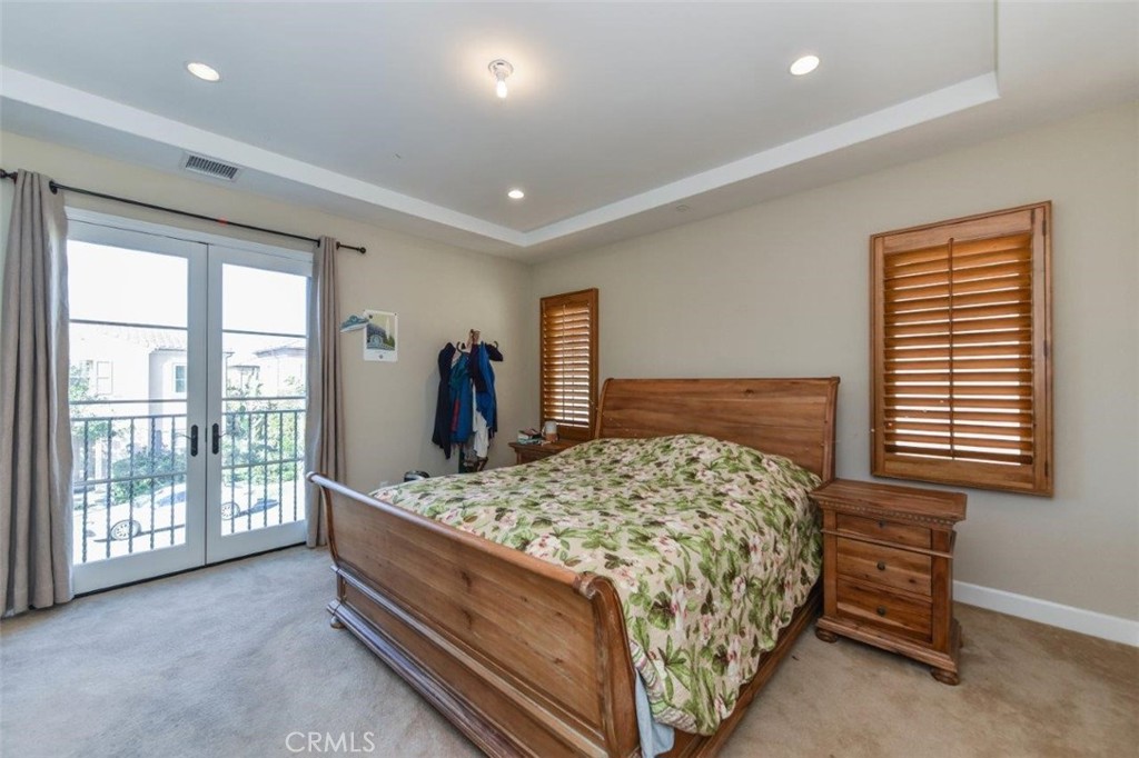 60 Thornapple