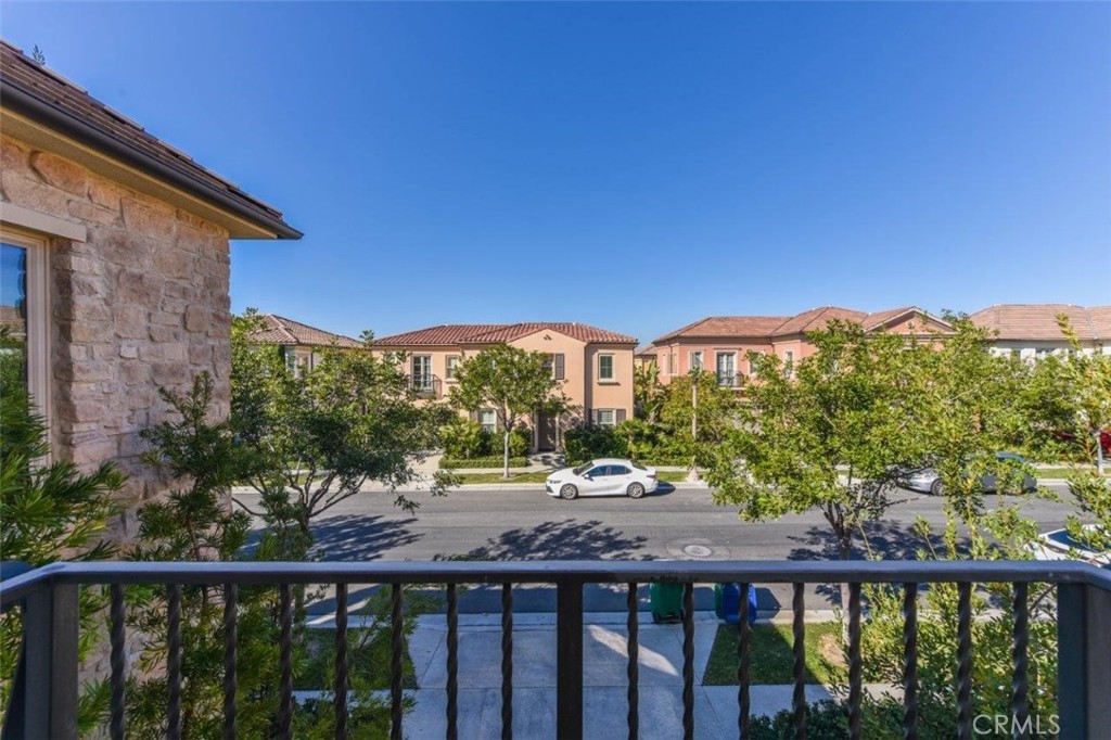 60 Thornapple