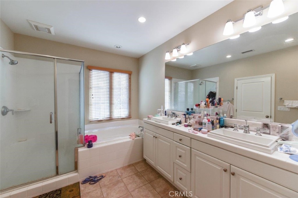 60 Thornapple