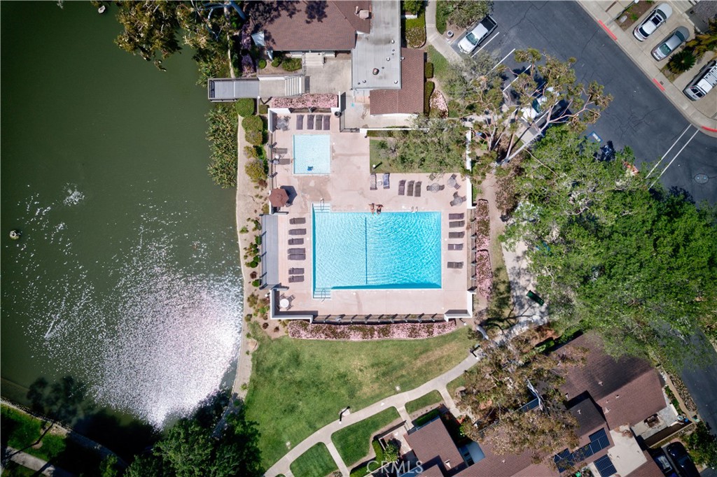 29665 Woodlake Court