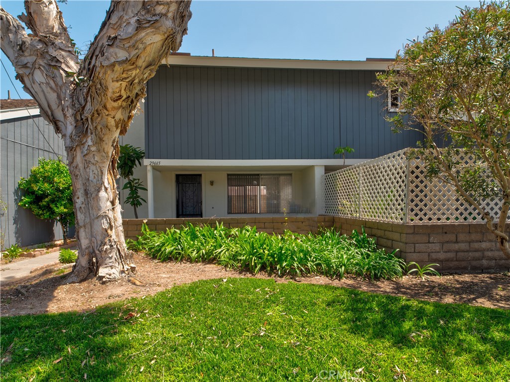 29665 Woodlake Court