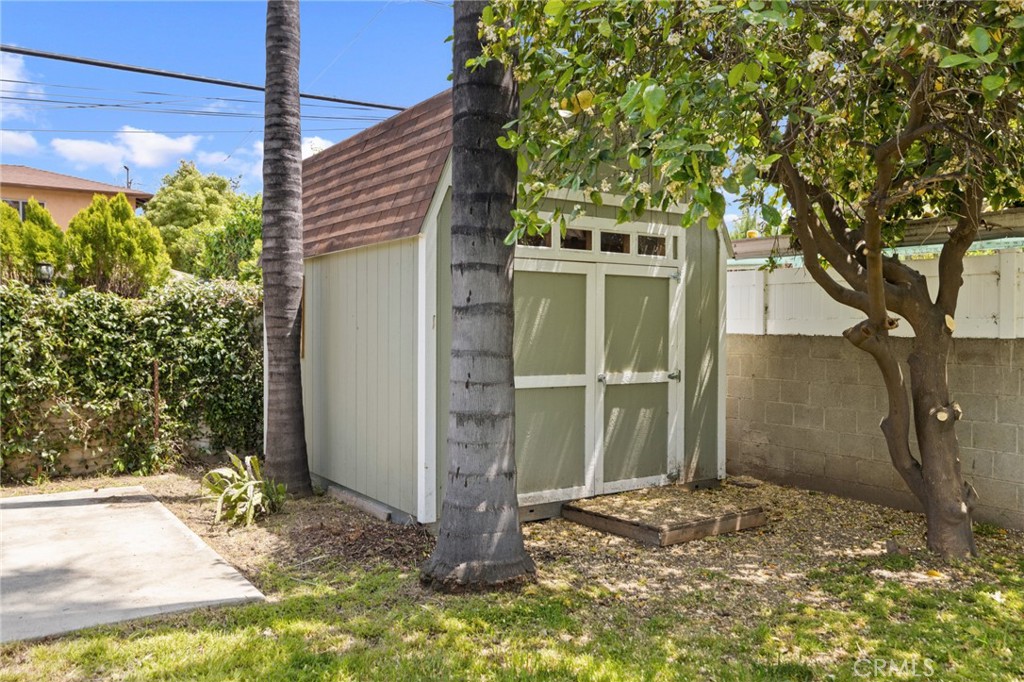 6932 Murietta Avenue