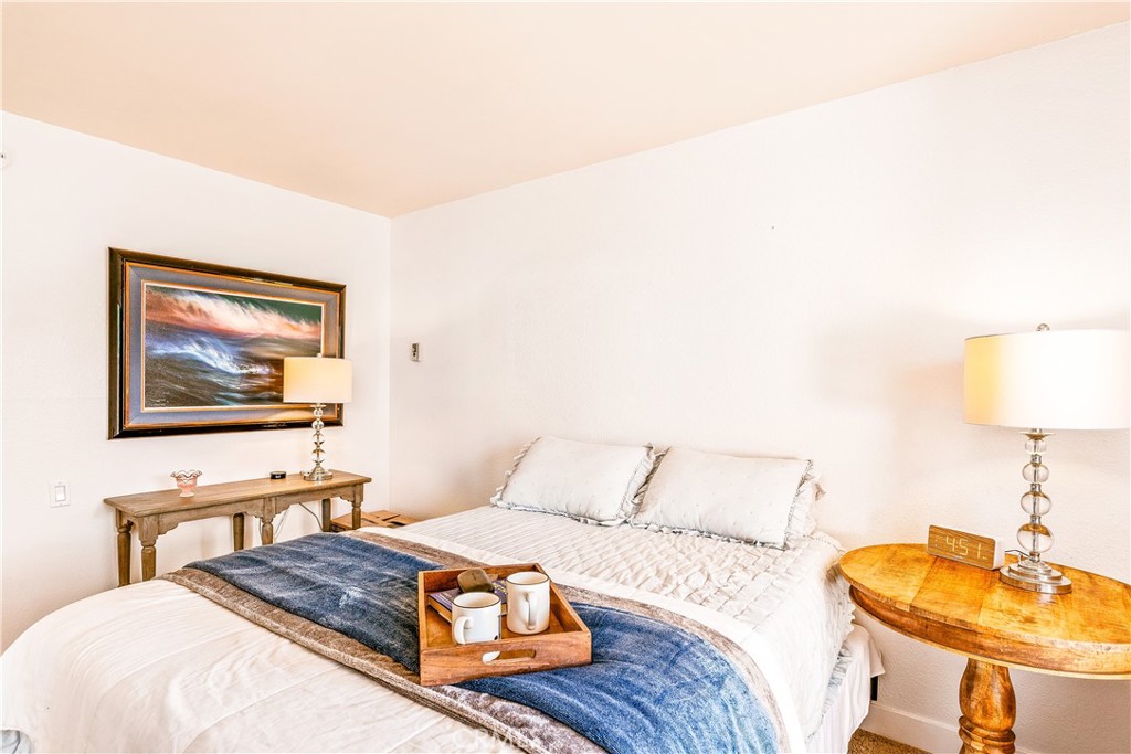 637 Avenida Sevilla D
