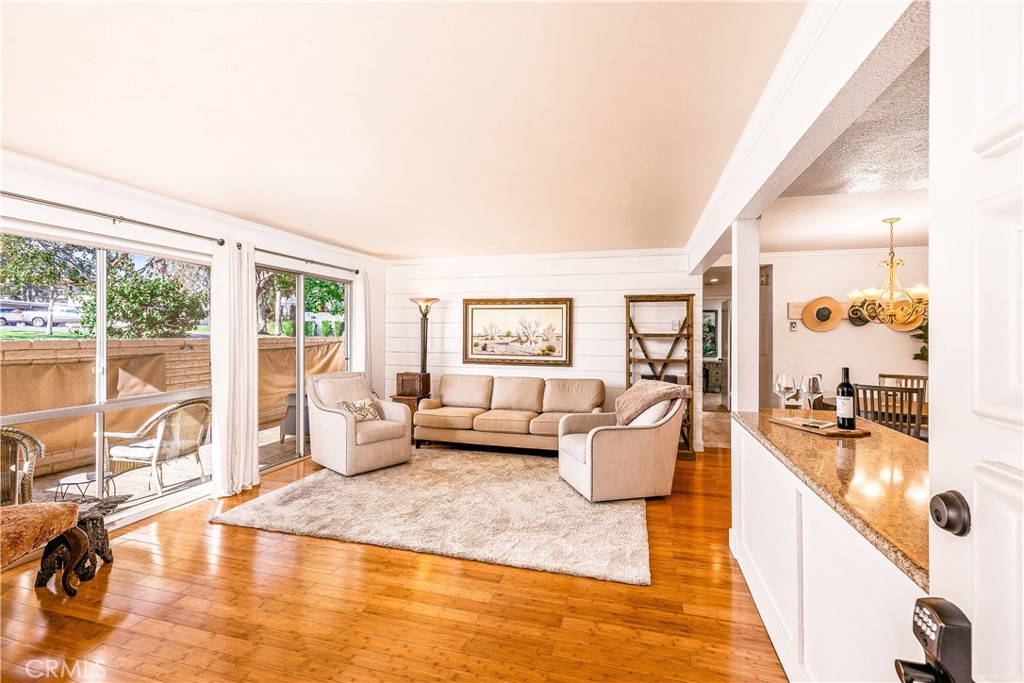 637 Avenida Sevilla D