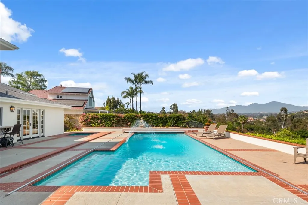 26012 Portafino Drive
