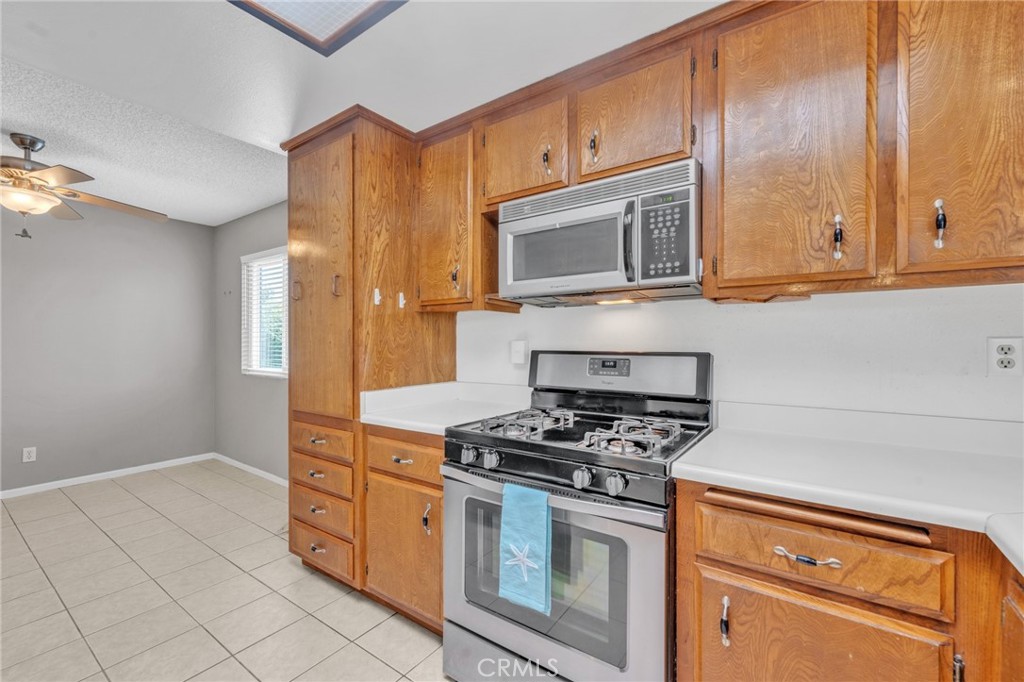 2233 El Rancho Circle