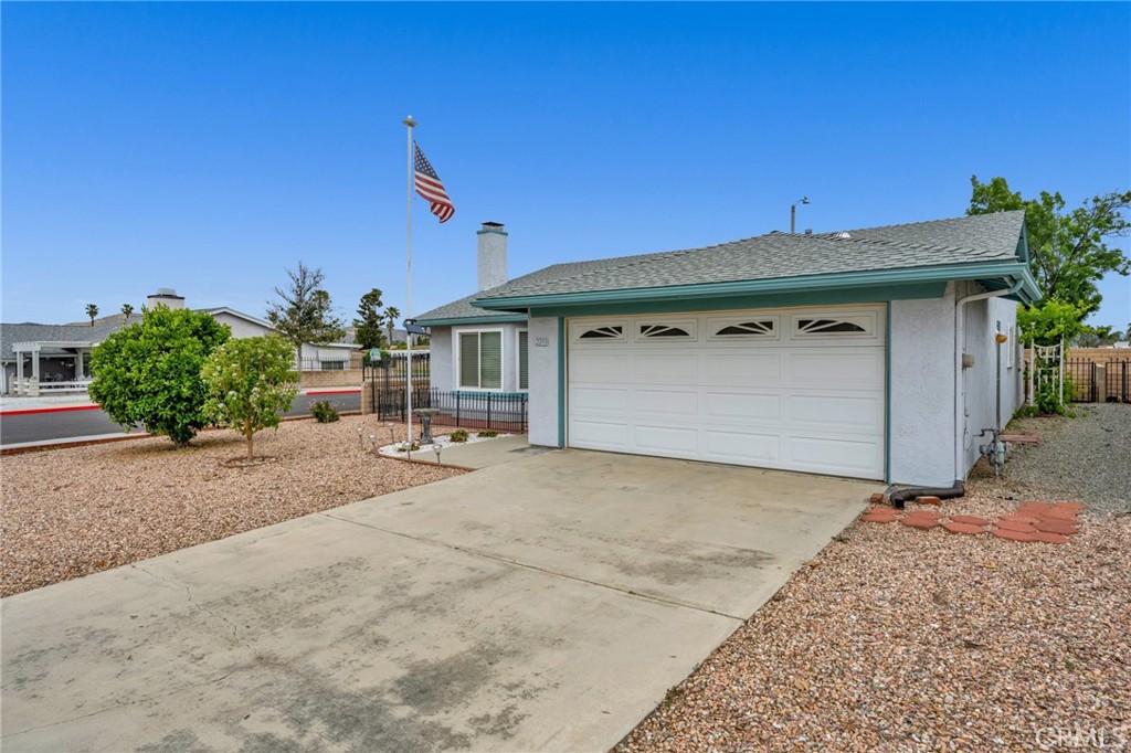 2233 El Rancho Circle