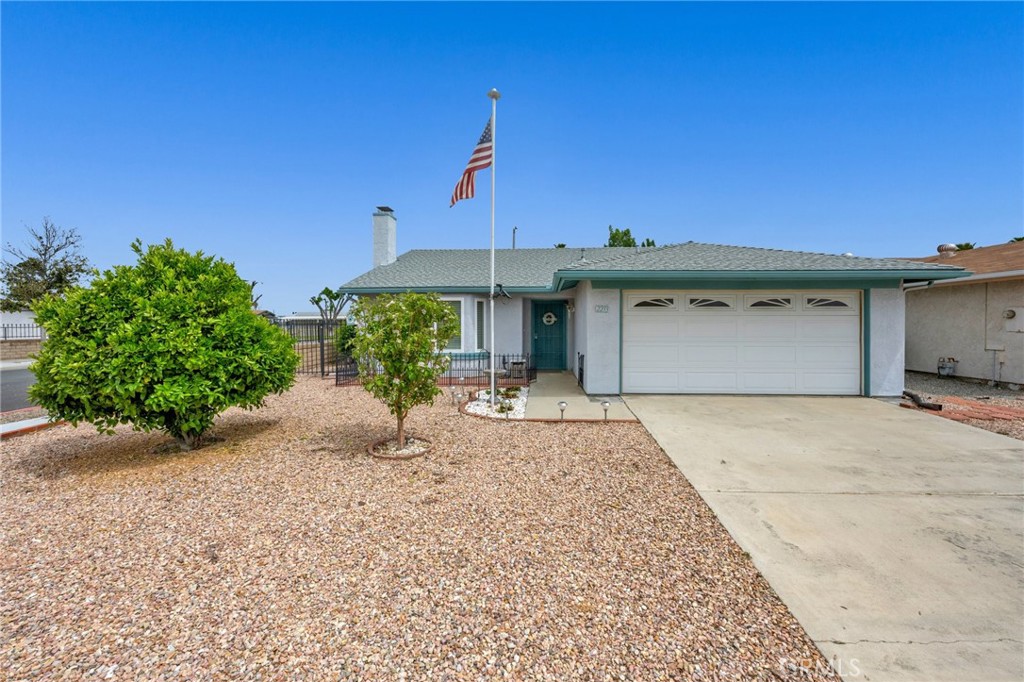 2233 El Rancho Circle