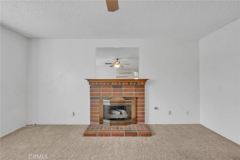 2233 El Rancho Circle