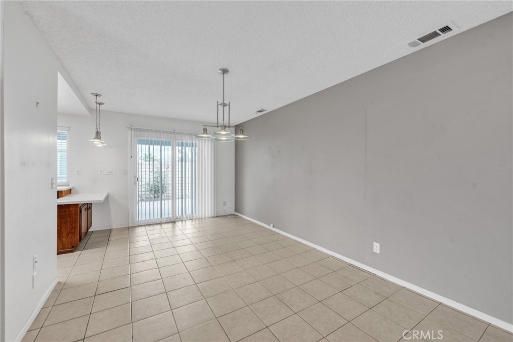 2233 El Rancho Circle