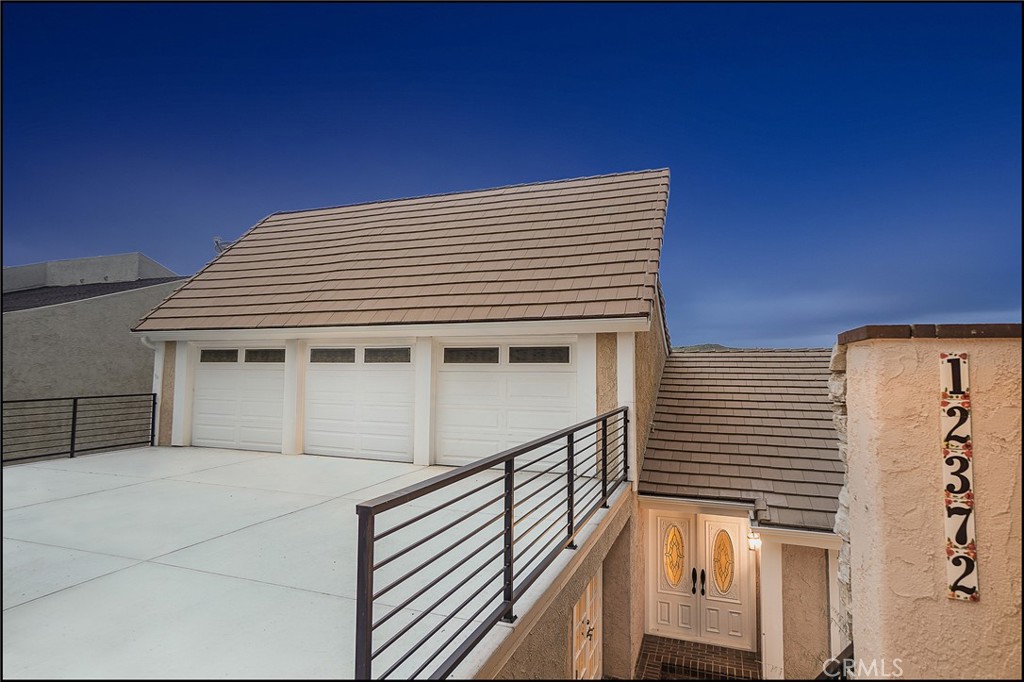 12372 Circula Panorama