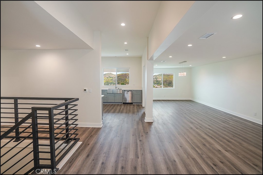 12372 Circula Panorama