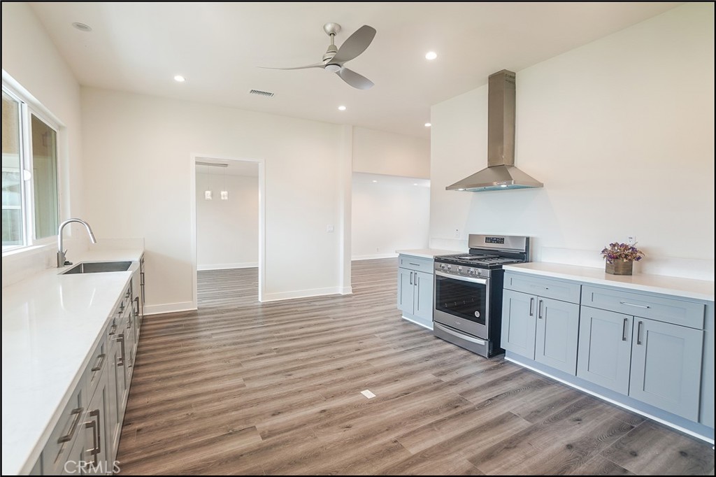 12372 Circula Panorama