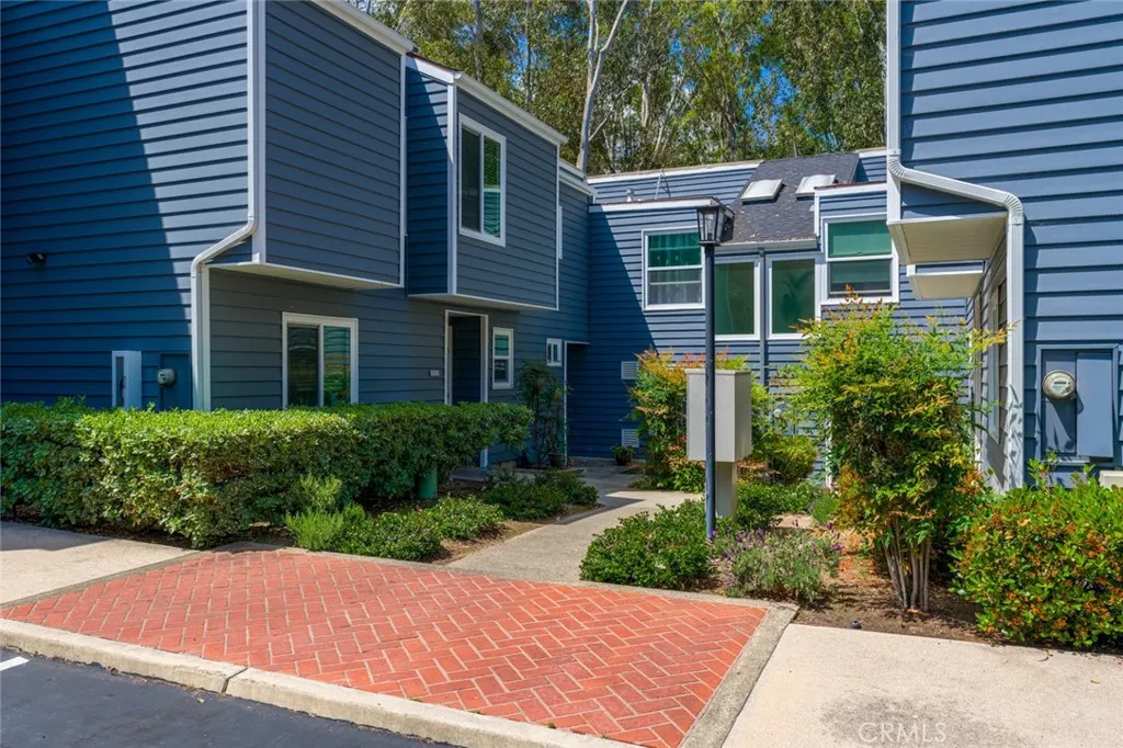 22321 Vista Verde Drive