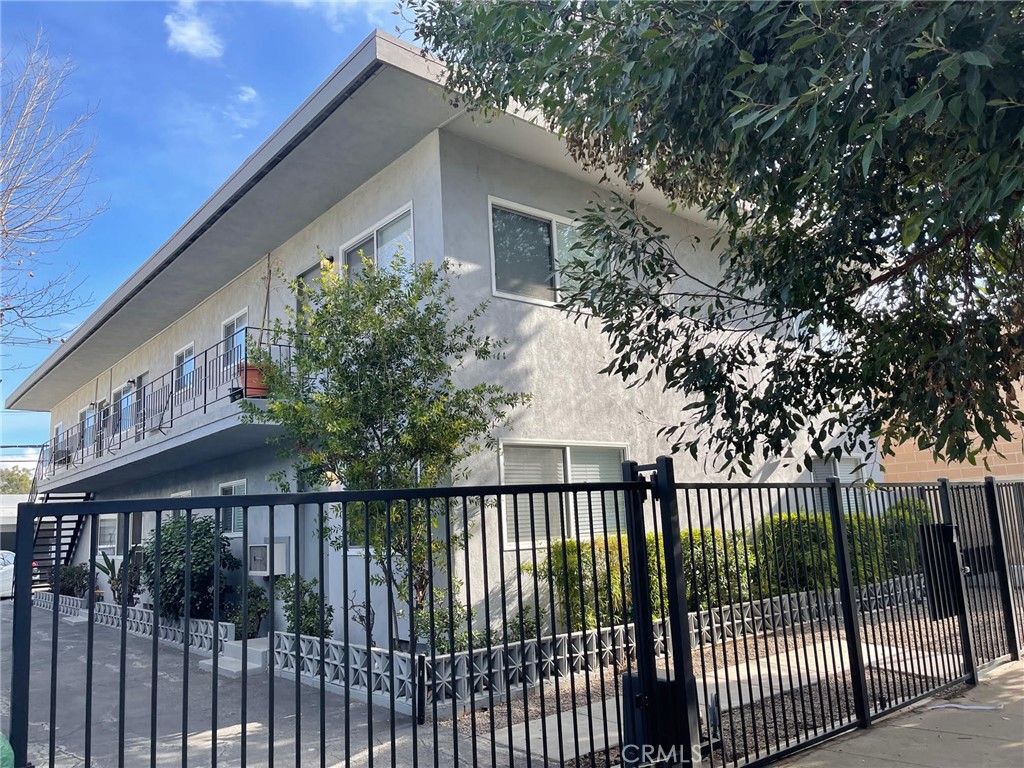 21317 Costanso Street