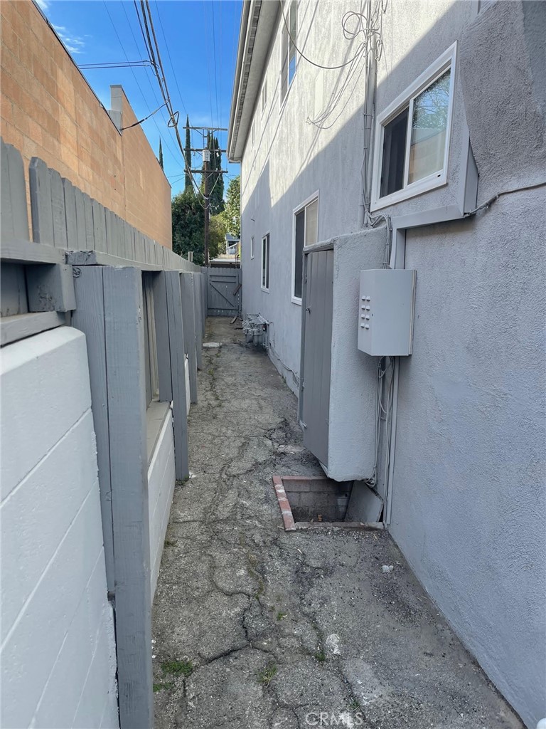 21317 Costanso Street