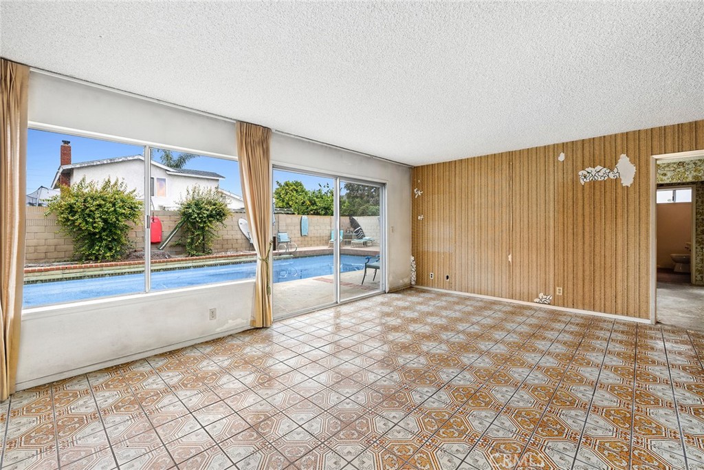 9591 Rocky Mountain Drive