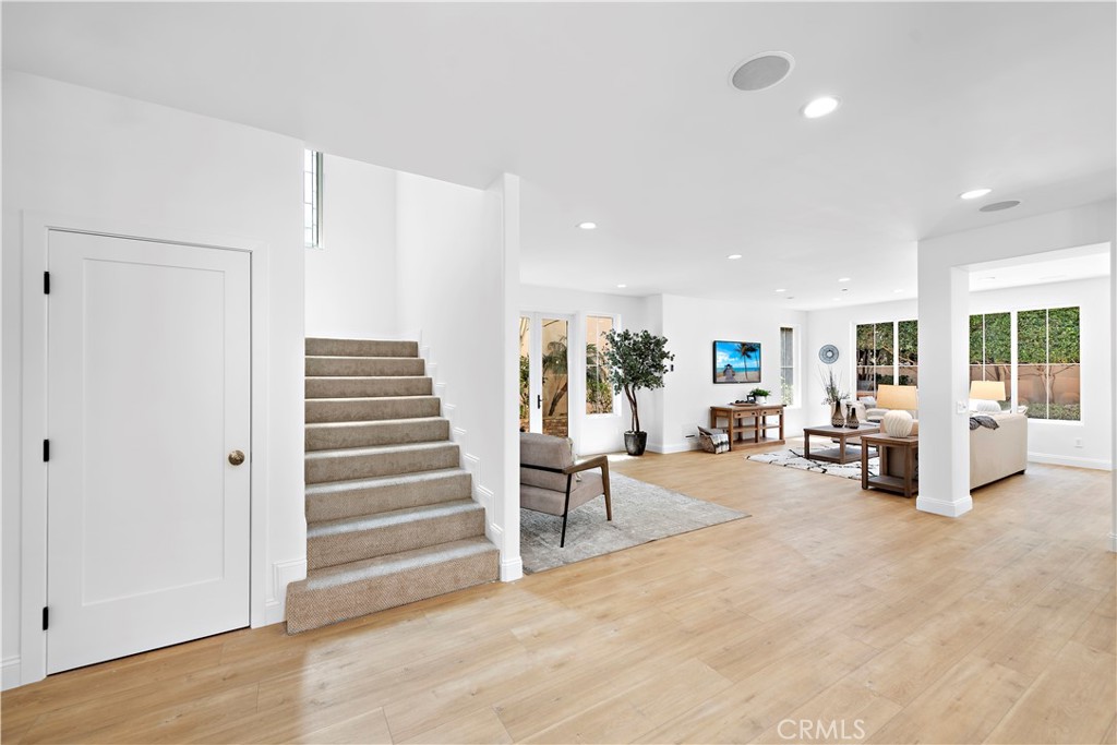 1421 Sea Ridge