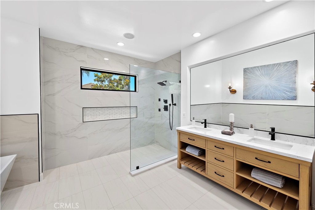 1421 Sea Ridge