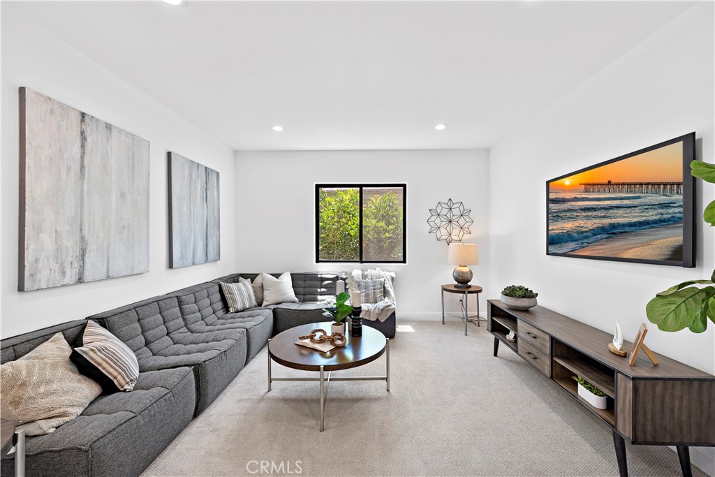 1421 Sea Ridge
