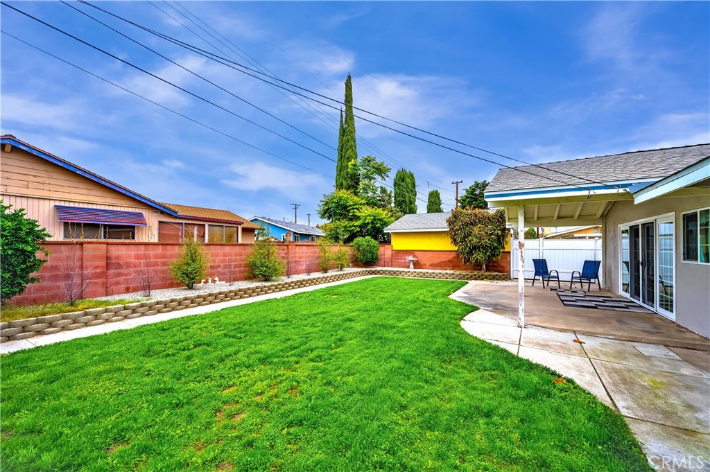 6351 San Francisco Drive