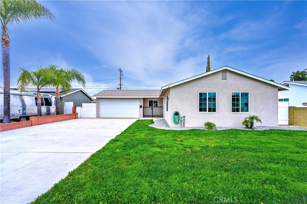 6351 San Francisco Drive