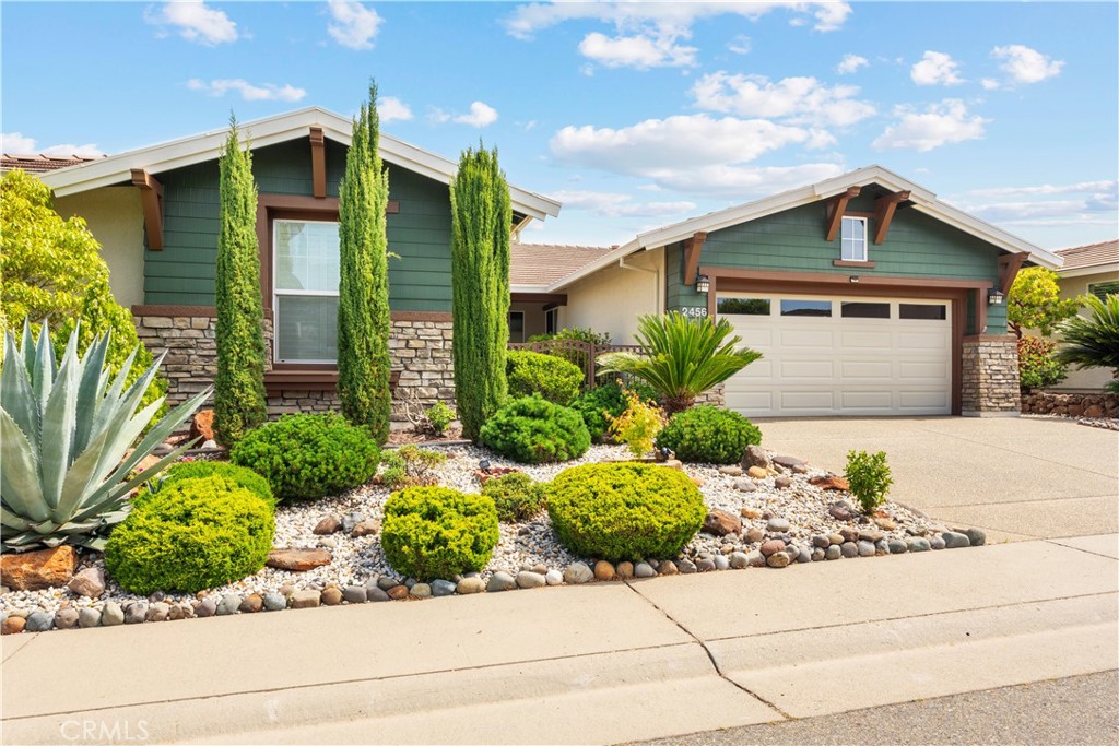 2456 Kingfisher Lane