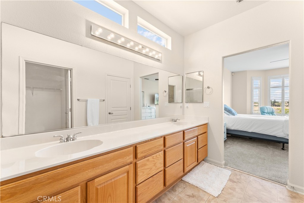 2456 Kingfisher Lane