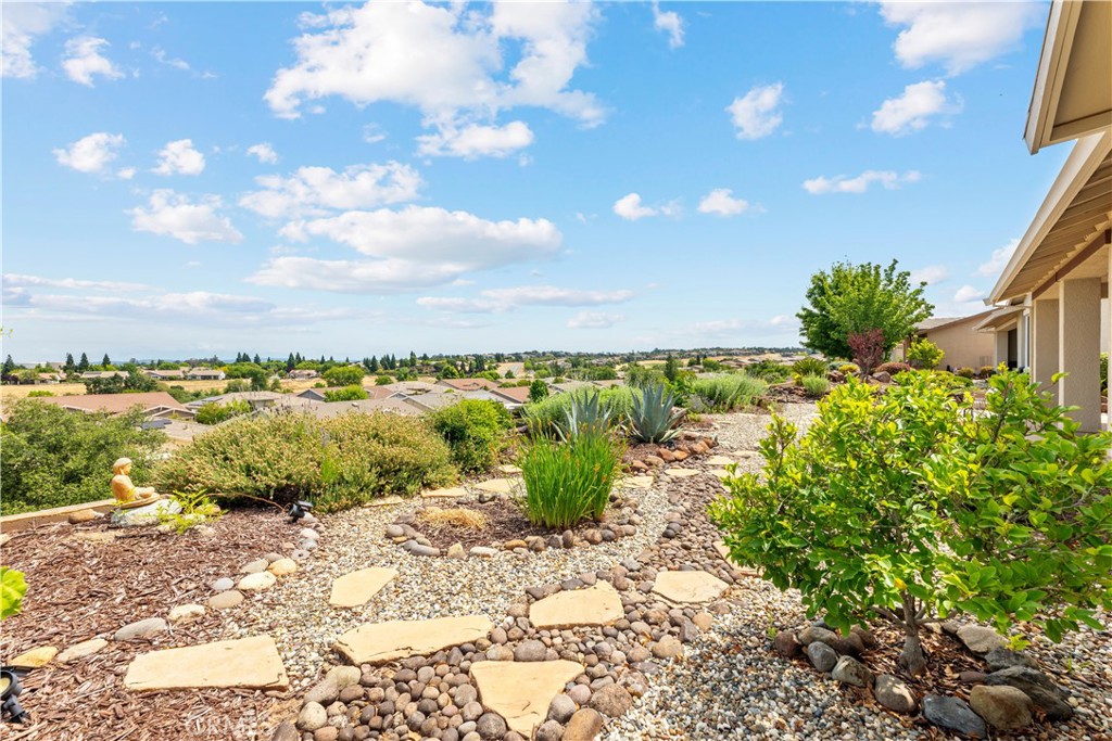 2456 Kingfisher Lane