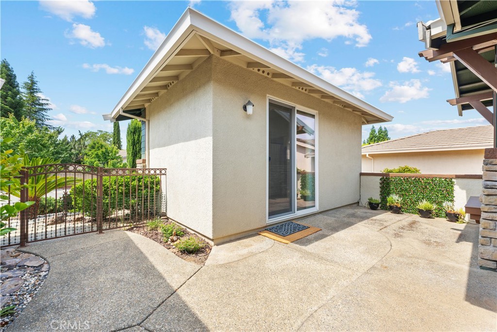 2456 Kingfisher Lane