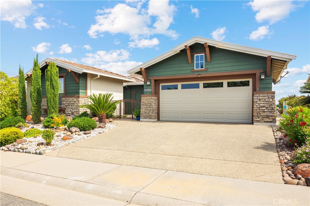 2456 Kingfisher Lane