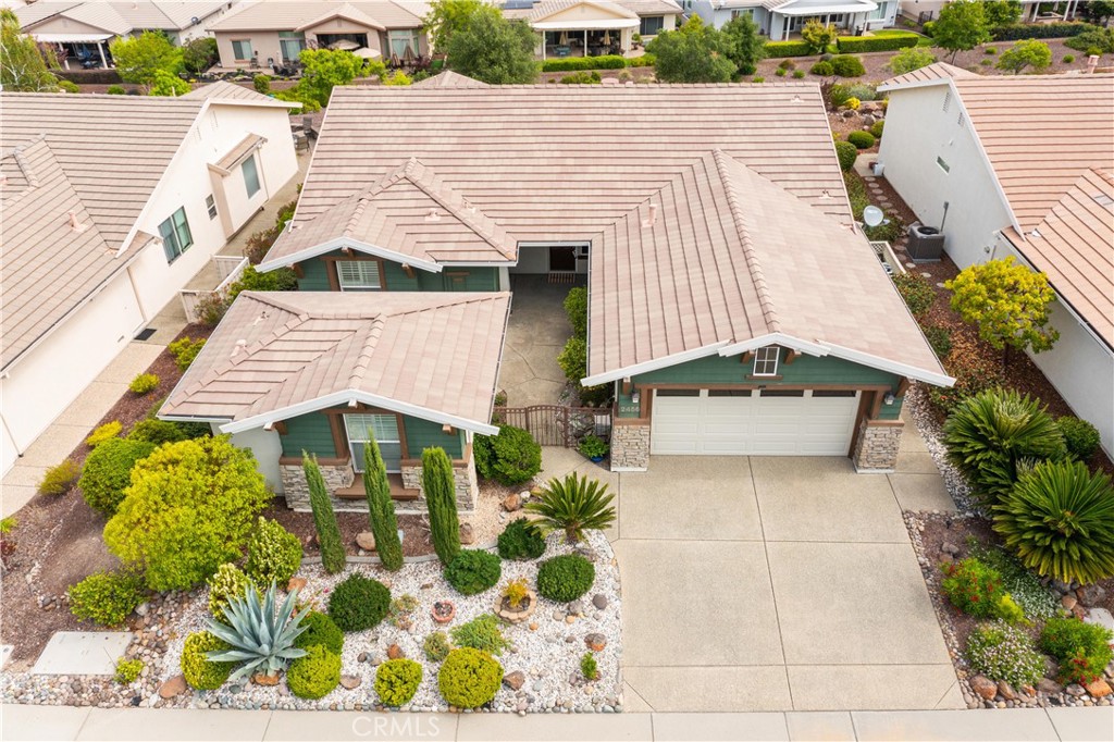 2456 Kingfisher Lane