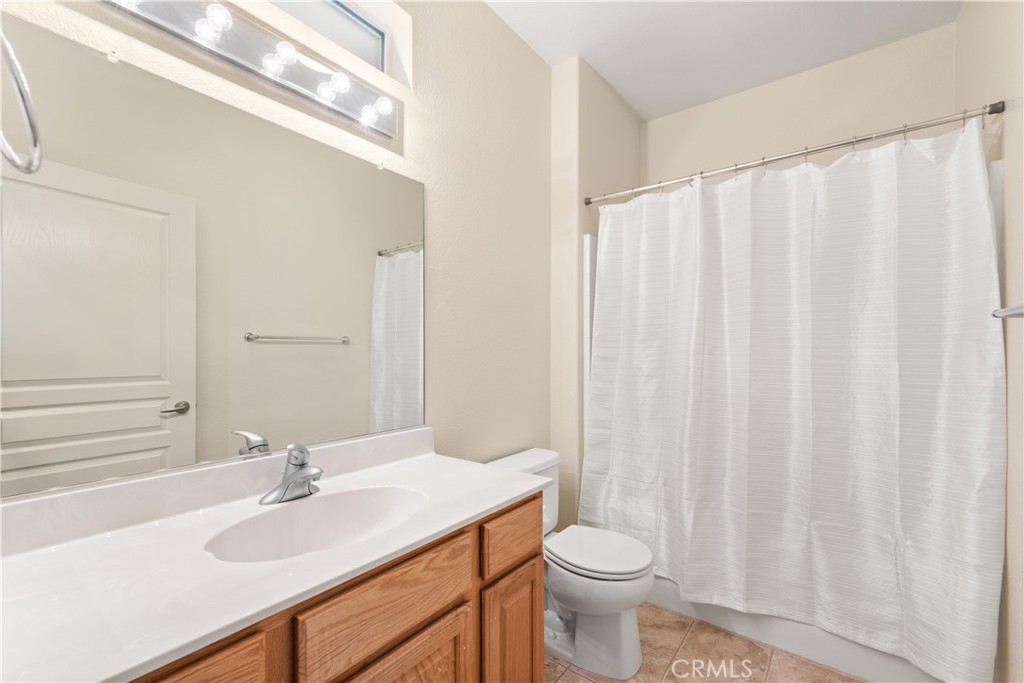 2456 Kingfisher Lane