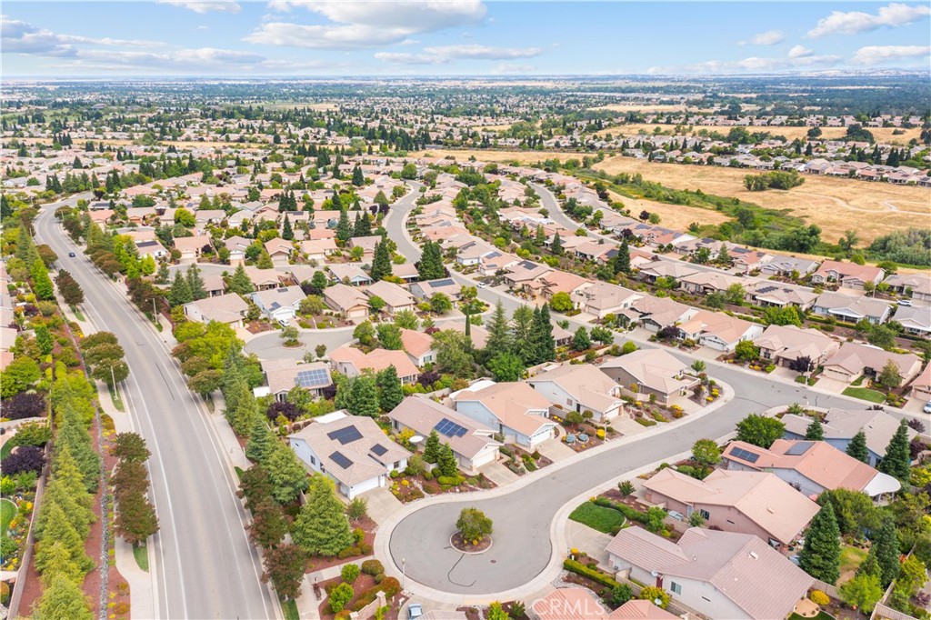 2456 Kingfisher Lane