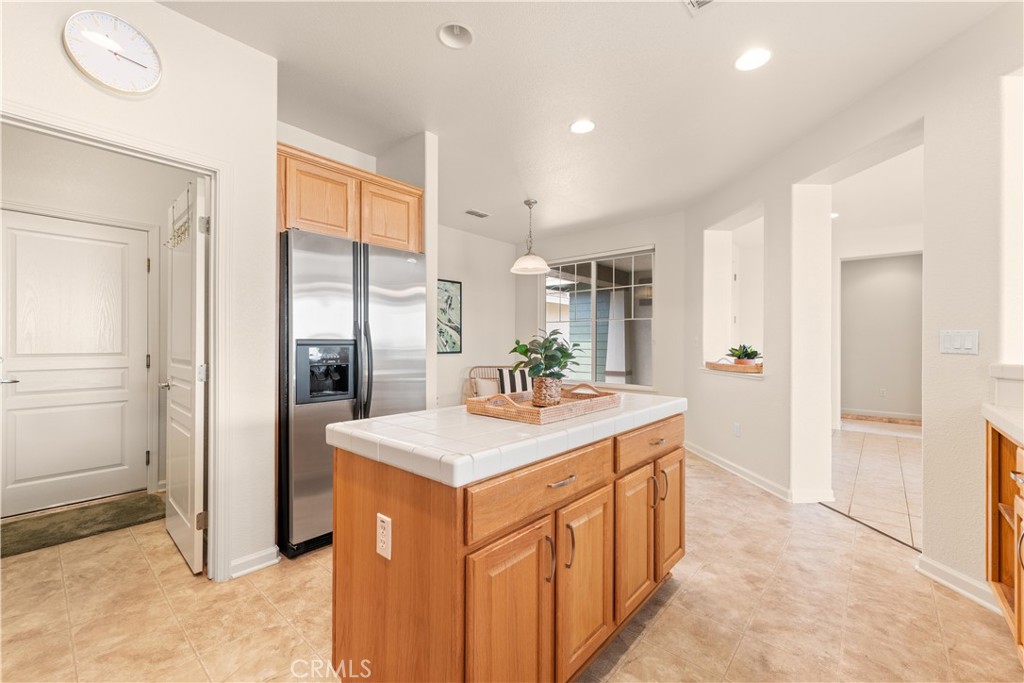 2456 Kingfisher Lane