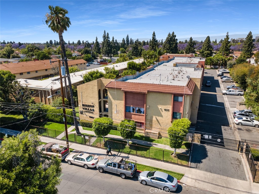 1017 W Bishop Street 203