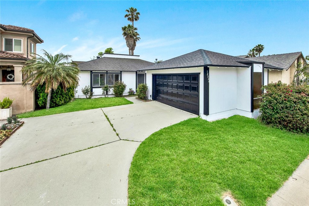 10844 La Fonda Circle