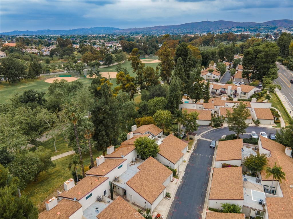 2753 Craig Circle